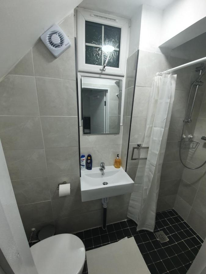 Beautiful Rooms Shaw St And Pine St Bury  Exterior photo