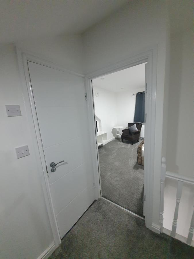 Beautiful Rooms Shaw St And Pine St Bury  Exterior photo