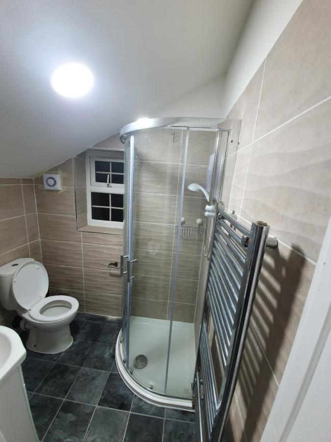 Beautiful Rooms Shaw St And Pine St Bury  Exterior photo