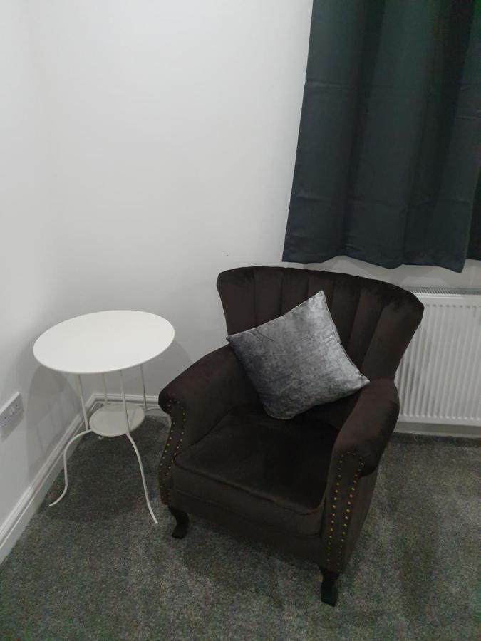 Beautiful Rooms Shaw St And Pine St Bury  Exterior photo