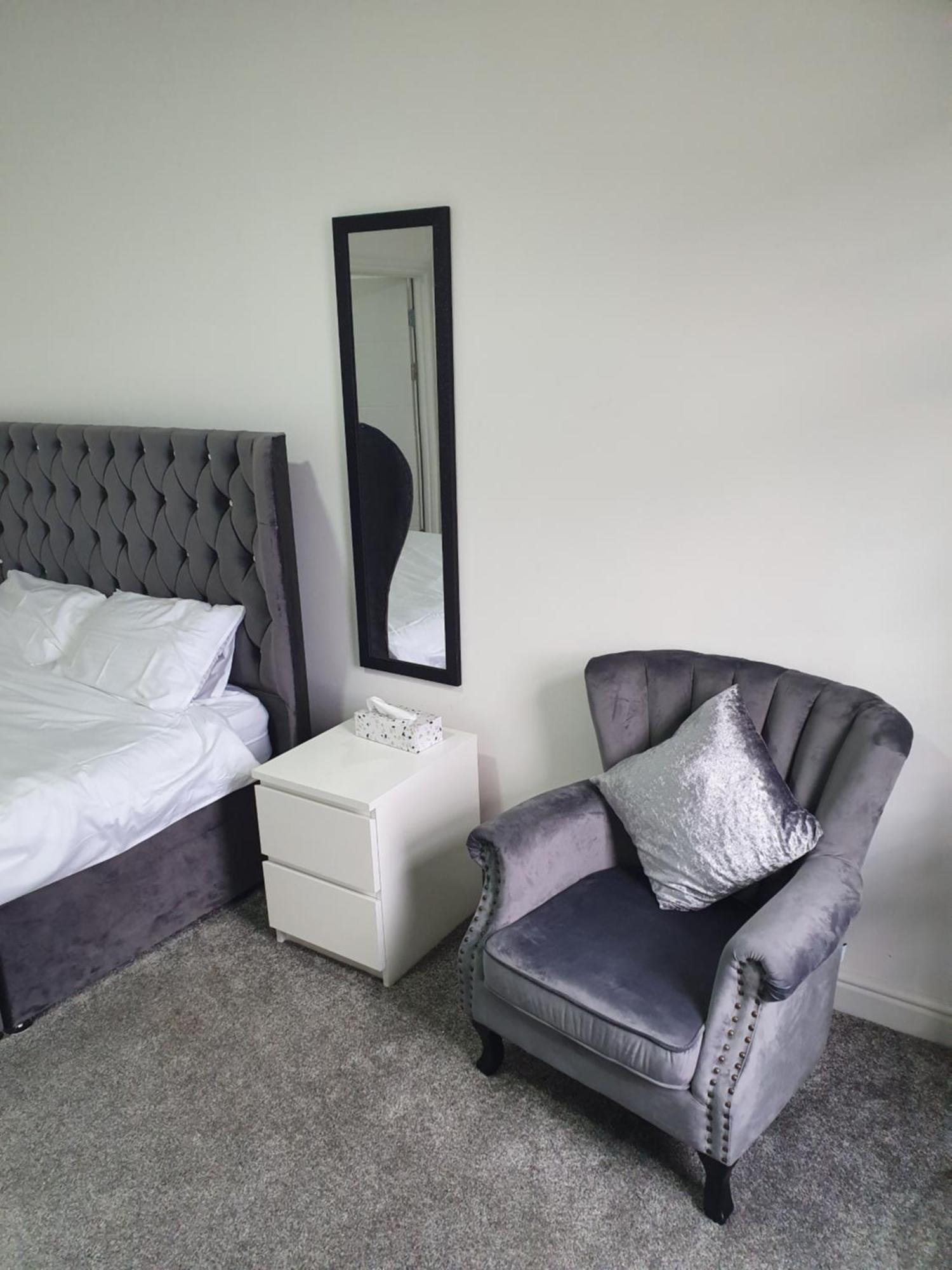 Beautiful Rooms Shaw St And Pine St Bury  Room photo